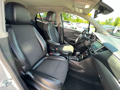 Used 2019 Buick Encore Preferred FWD image 25