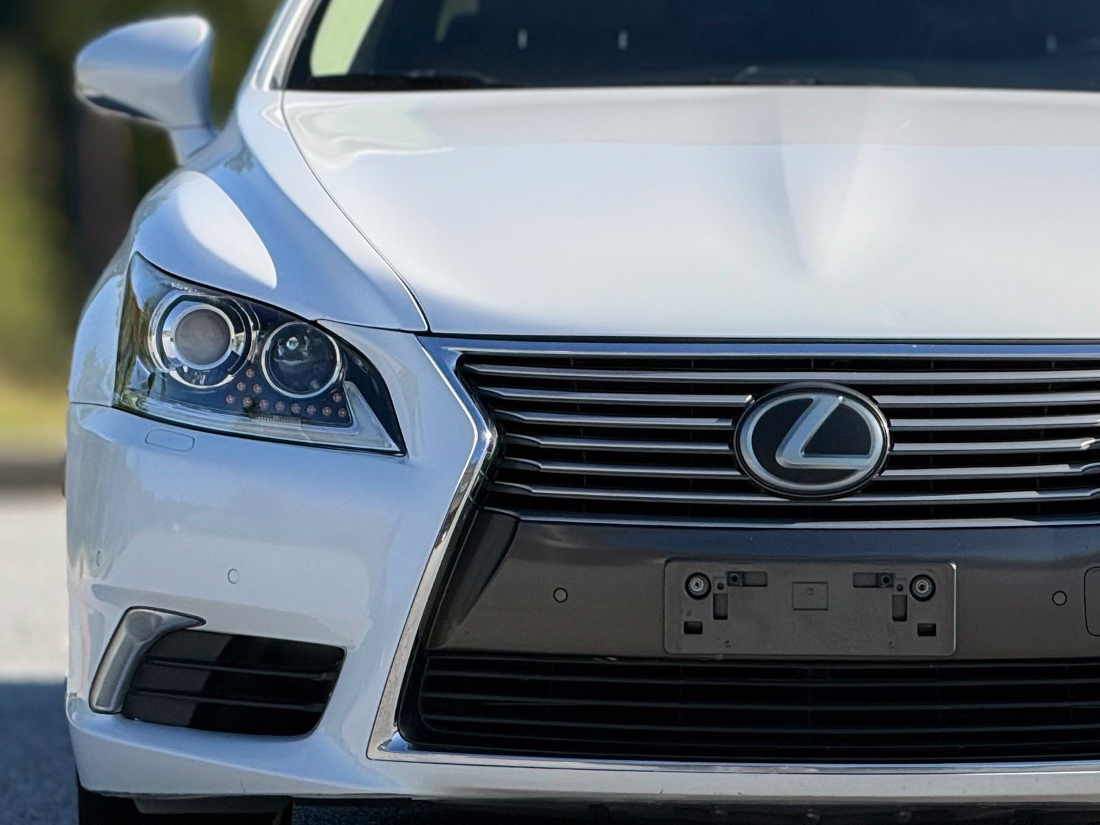 Used 2017 Lexus LS 460 w/ Comfort Package RWD image 14