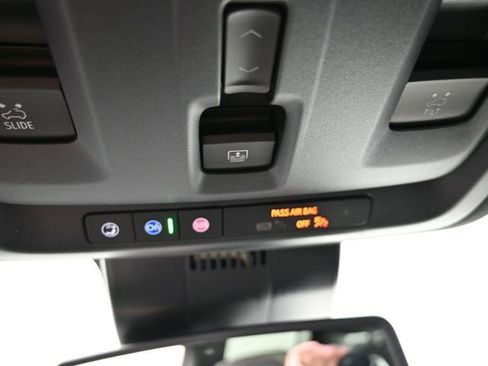 New 2025 Chevrolet Suburban Premier w/ Sun And Tow Package image 37