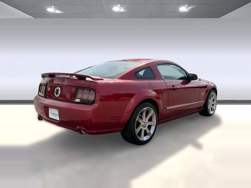 Used 2007 Ford Mustang GT RWD image 8