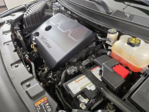 Used 2020 Buick Enclave Premium w/ Sun and Sites Package image 24