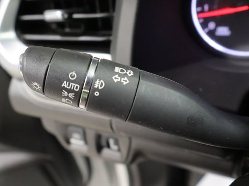 Used 2018 GMC Acadia SLT AWD/4WD image 39