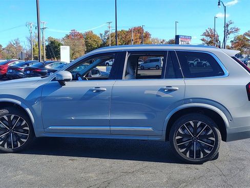 New 2026 Volvo XC90 B6 Ultra image 5