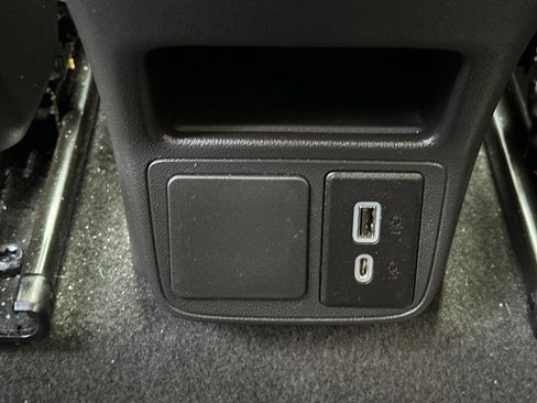 Used 2024 Buick Encore GX Preferred FWD image 15