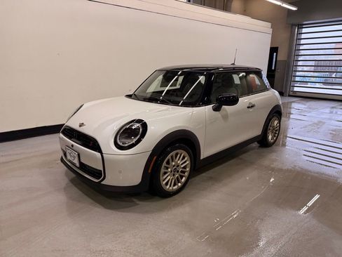 New 2026 MINI Cooper S image 1