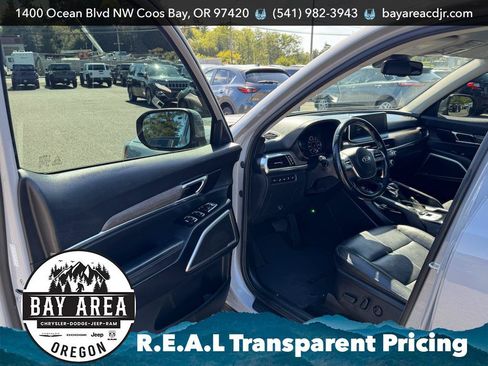 Used 2021 Kia Telluride EX w/ EX Premium Package AWD/4WD image 11
