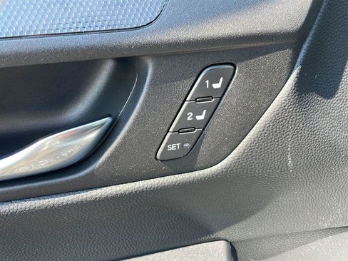 Used 2025 Honda CR-V Sport-L image 16