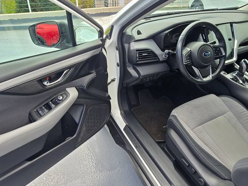 Used 2023 Subaru Outback Premium AWD/4WD image 19