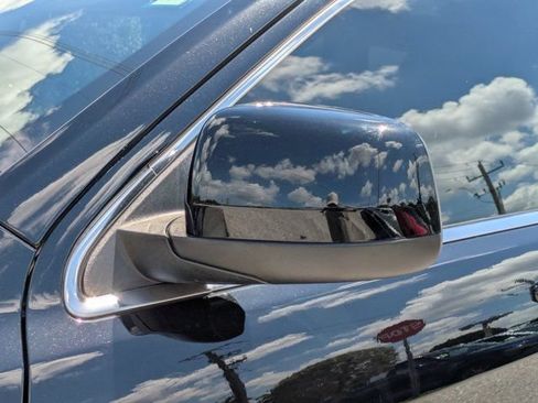 Used 2020 Jeep Grand Cherokee Laredo RWD image 12