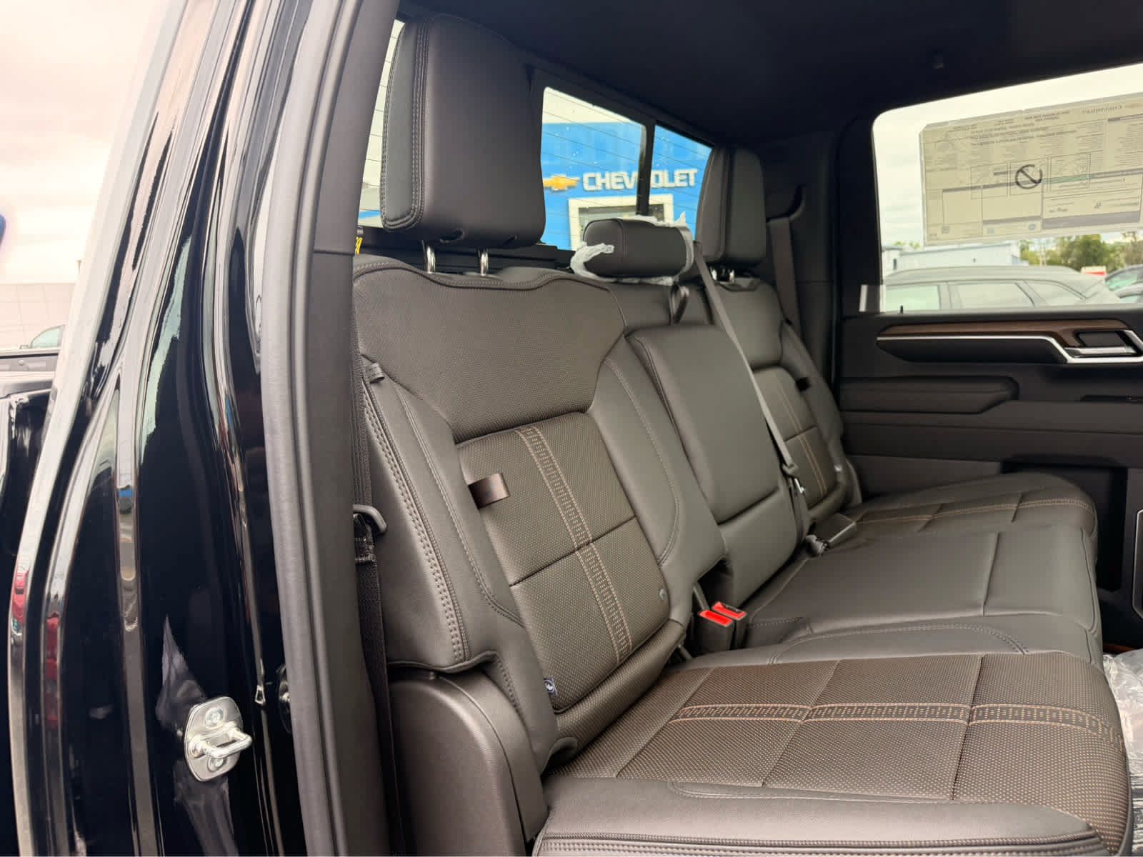 New 2026 Chevrolet Silverado 2500 High Country w/ High Country Premium Package AWD/4WD image 16
