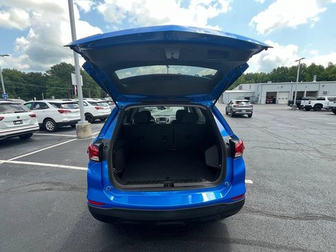 Used 2024 Chevrolet Equinox LS w/ LS Convenience Package FWD image 12