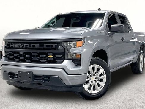 Used 2026 Chevrolet Silverado 1500 Custom RWD image 14