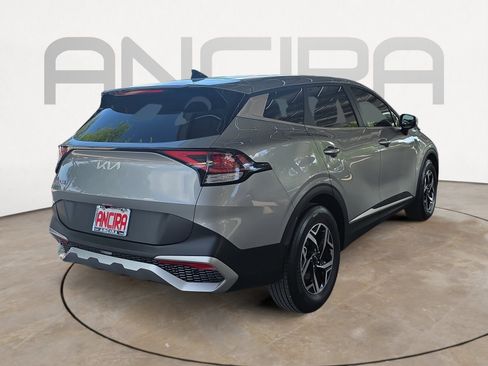 Certified 2025 Kia Sportage LX FWD image 8