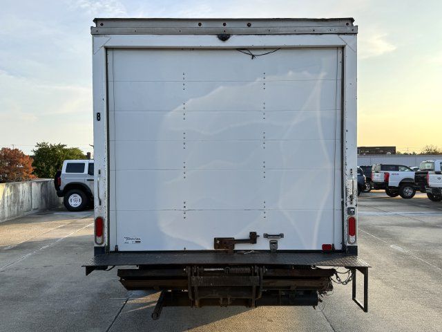 Used 2018 GMC Savana 3500 Extended w/ Power Convenience Package RWD image 5