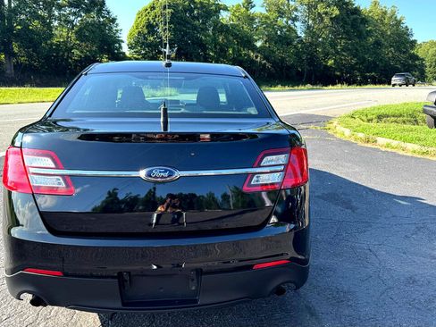 Used 2016 Ford Taurus Police Interceptor AWD image 6