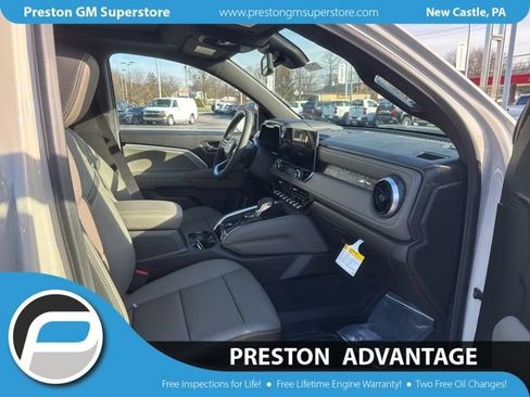 New 2026 Chevrolet Colorado ZR2 w/ Technology Package AWD/4WD image 8