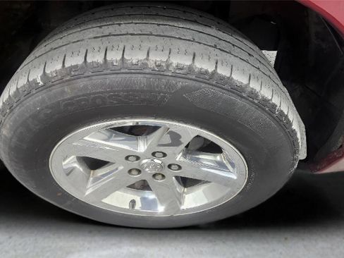 Used 2013 RAM 1500 Express image 20