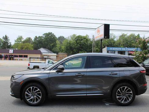 Used 2020 Lincoln Corsair AWD w/ Equipment Group 101A image 9