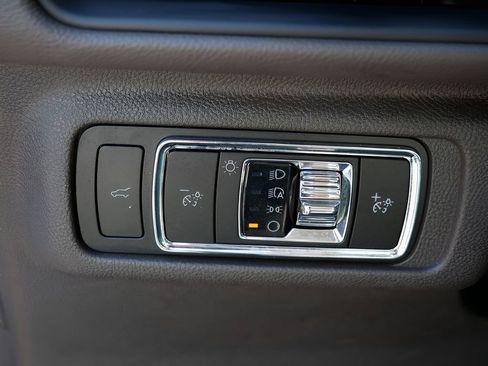Certified 2023 Lincoln Corsair AWD w/ Equipment Group 101A image 15