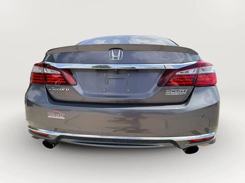 Used 2017 Honda Accord Sport Special Edition image 10