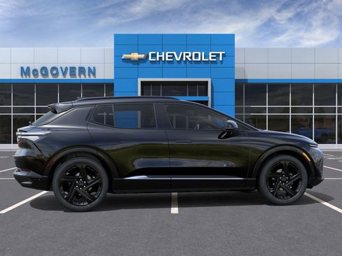 New 2025 Chevrolet Equinox EV RS w/ Active Safety Package 3 AWD/4WD image 33