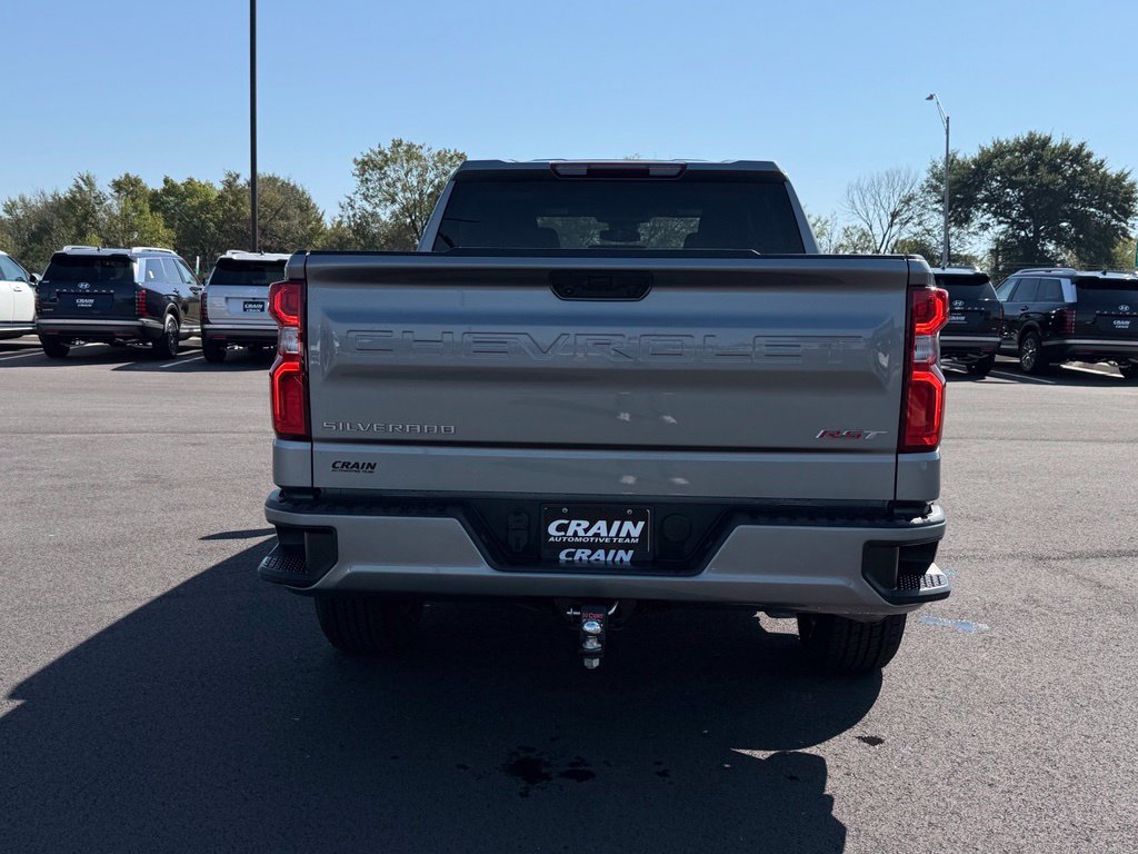 Used 2023 Chevrolet Silverado 1500 RST AWD/4WD image 5