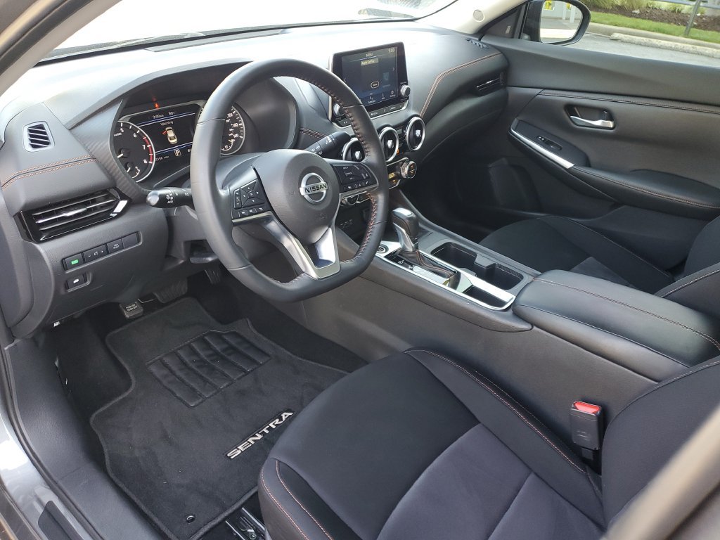 Certified 2023 Nissan Sentra SR w/ Trunk Package FWD image 22