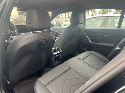 Used 2026 BMW 530i w/ M Sport Package RWD image 9
