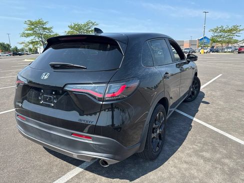 Used 2023 Honda HR-V Sport image 10