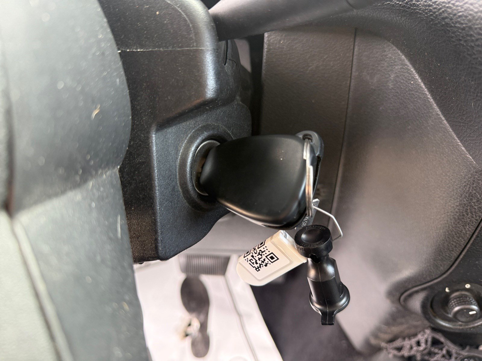 Used 2012 Jeep Wrangler Unlimited Sport AWD/4WD image 28