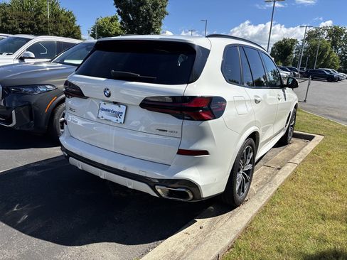 Used 2024 BMW X5 sDrive40i w/ M Sport Package RWD image 23