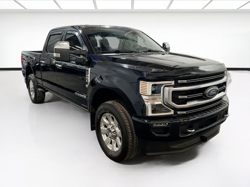 Used 2021 Ford F250 Platinum AWD/4WD image 3
