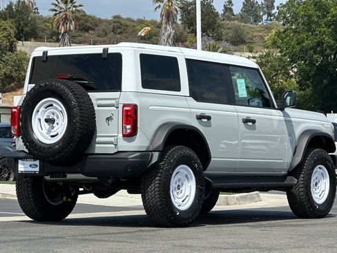 New 2026 Ford Bronco Heritage Edition AWD/4WD image 3