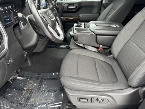 Used 2020 GMC Sierra 1500 Elevation w/ Elevation Value Package image 5