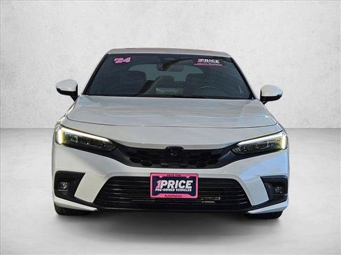 Used 2024 Honda Civic Sport Touring image 2