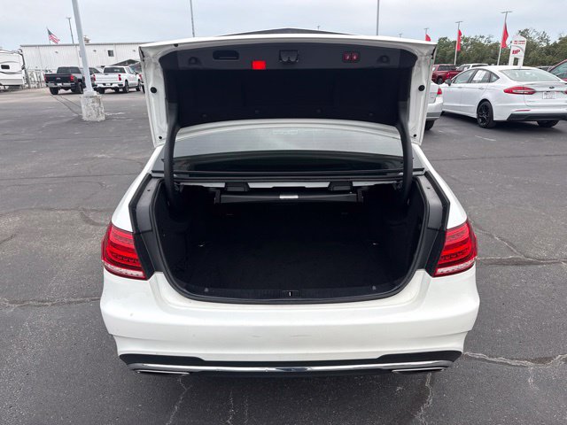 Used 2016 Mercedes-Benz E 350 Sedan image 18