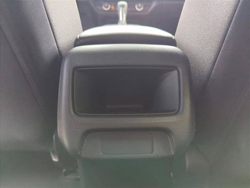 Used 2024 Honda HR-V LX image 16