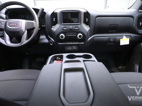 New 2026 GMC Sierra 1500 Pro w/ Graphite Edition image 13