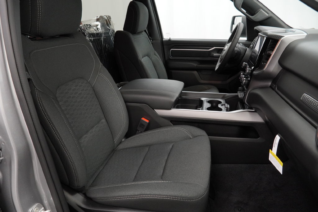 New 2026 RAM 1500 Big Horn AWD/4WD image 32