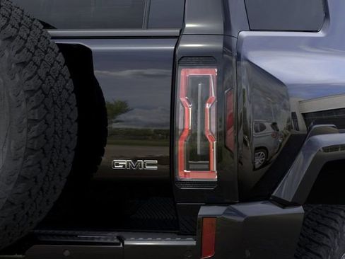 New 2025 GMC Hummer EV 3X AWD/4WD image 11