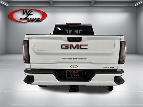 New 2026 GMC Sierra 2500 AT4 w/ AT4 Premium Plus Package AWD/4WD image 7