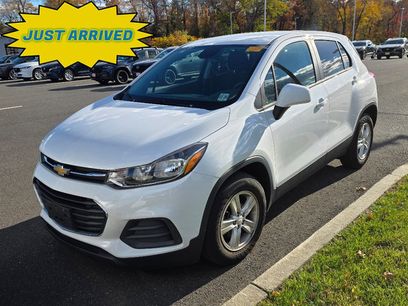 Used 2021 Chevrolet Trax LS w/ Tint and Cruise Package