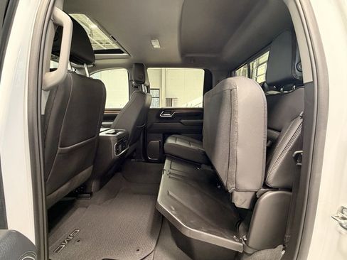 Used 2024 GMC Sierra 2500 Denali w/ Denali Reserve Package image 24