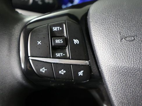 Used 2022 Ford Escape SEL w/ Technology Package image 36