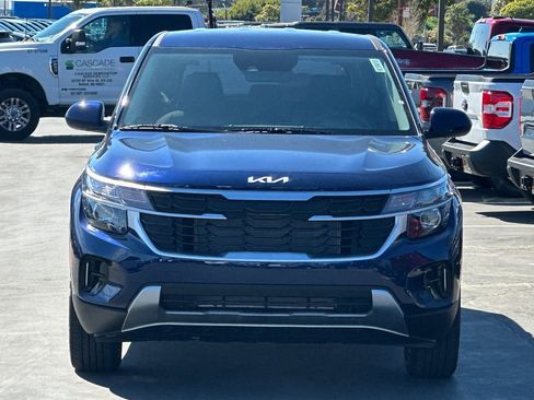 New 2026 Kia Seltos LX image 9