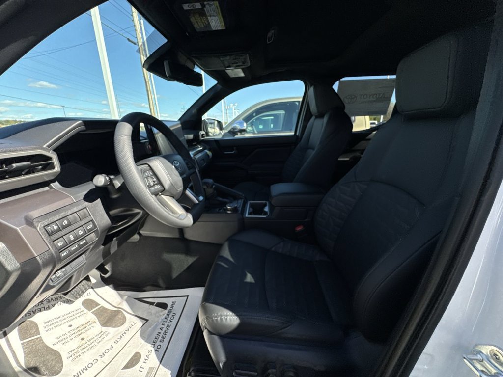 New 2026 Toyota Tacoma TRD Off-Road w/ TRD Off Road Premium Package AWD/4WD image 17