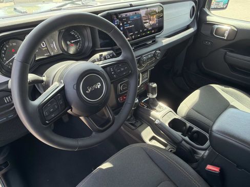 Used 2025 Jeep Wrangler Unlimited Sport S 4xe image 6