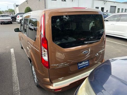 Used 2014 Ford Transit Connect Titanium FWD image 9