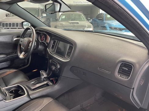 Used 2015 Dodge Charger R/T w/ Plus Group image 29