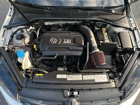 Used 2019 Volkswagen Golf R 4-Door AWD/4WD image 25